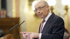 El exministro de Hacienda Cristbal Montoro, en la tribuna del Congreso. 