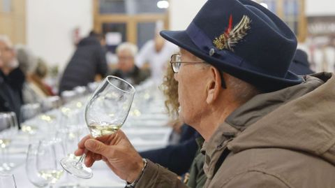 As fue la Xornada de Catas para suscriptores de La Voz en Adegas Amedo