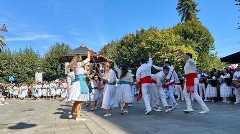 Danza de las Espadas, en Marn, el ao pasado por la fiesta de San Miguel