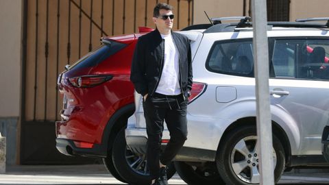 Iker Casillas, exmarido de Sara Carbonero, a la llegada al velatorio de Goyi Ar�valo en Corral de Almaguer