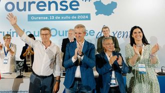 Feijoo junto a Rueda, Luis Menor y Paula Prado en el congreso del PP en Ourense.