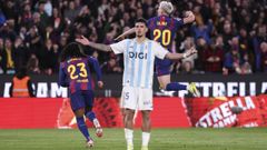 Javi L�pez se lamenta tras el gol de Dani Olmo en el Bar�a-Real Oviedo