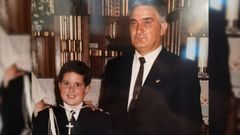 Manuel Basteiro en la comuni�n de su nieto Samuel. 