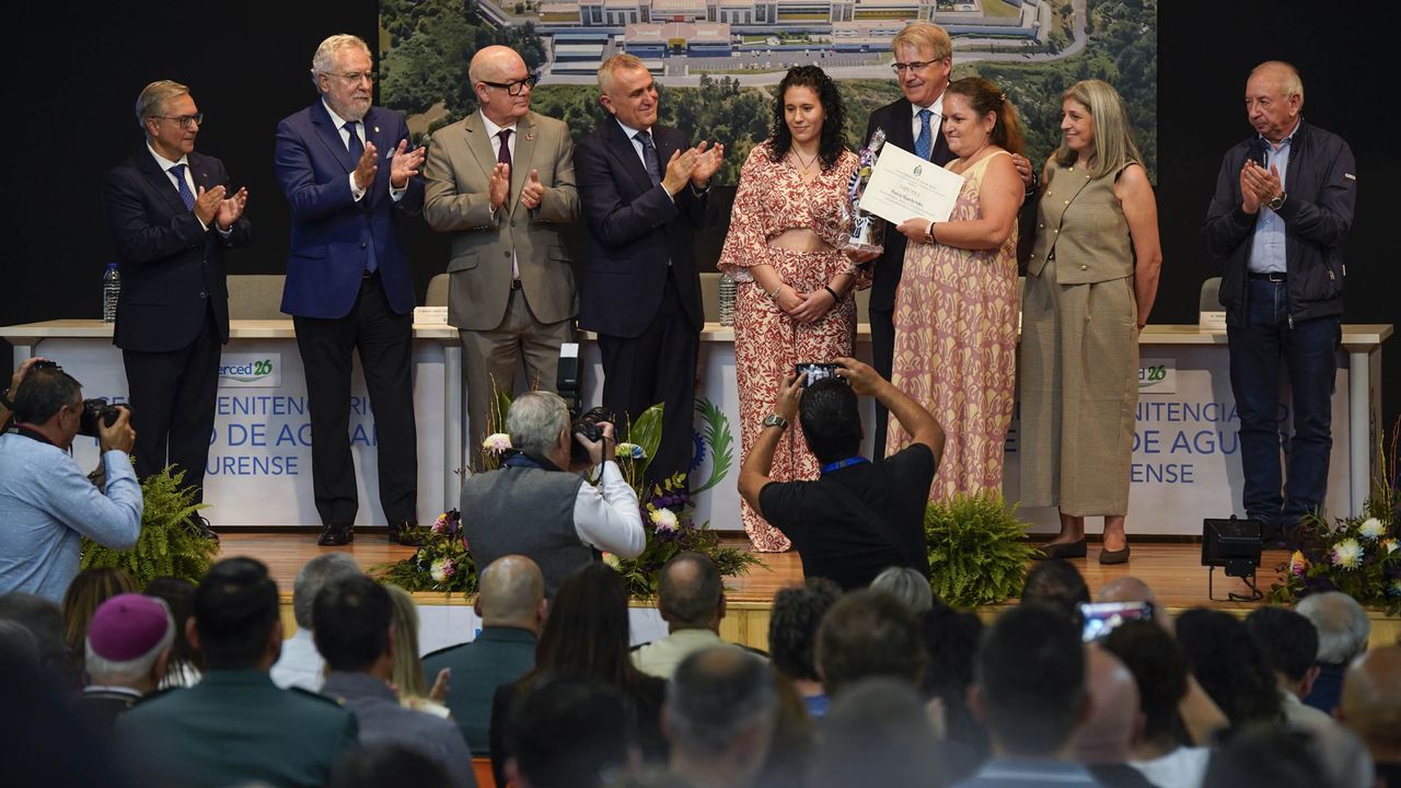 Francisco González, director de la prisión de O Pereiro: «A reinserción non se improvisa».