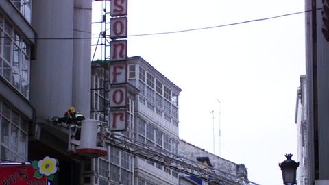 El cartel de Maisonfor de la calle Real se retir en el 2000