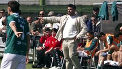 El entrenador del Coruxo, Javi Pereira, destaca el nivel del Atl�tico Baleares, rival de su equipo en el �playoff�.