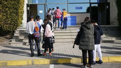 El Sergas retom� la vacunaci�n infantil y  270 ni�os estaban convocados este jueves en el hospital de Barbanza.