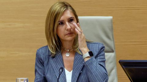 La exconsejera de Interior y Justicia de la Generalitat valenciana, Salom� Pradas, en la comisi�n del Congreso que investiga la gesti�n de la dana del 29 de octubre del 2024.