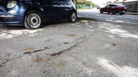 Aparcamiento del S�nchez Aguilera, ahora. El arreglo ejecutado en marzo result�, como todos los anteriores, un parche poco duradero.