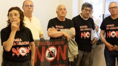 Representantes de la Plataforma Stop Biog�s A Laracha