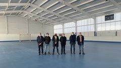 Visita al pabelln de A Carballeira tras su reforma.