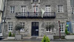 Exterior de la casa consistorial de Quiroga