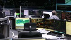 En la imagen, el Centro de Regulaci�n de Circulaci�n (CRC) del ADIF en la estaci�n de Atocha, en Madrid. 