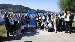 La entrega de diplomas se celebr� en la playa fluvial de Begonte.