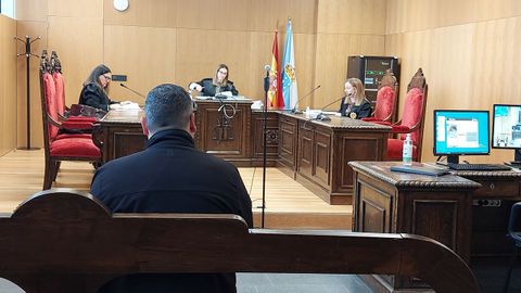 El acusado, en el juicio en Ourense