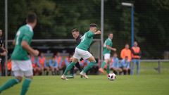 Iv�n Concei�ao en el Vetusta-Lealtad de pretemporada