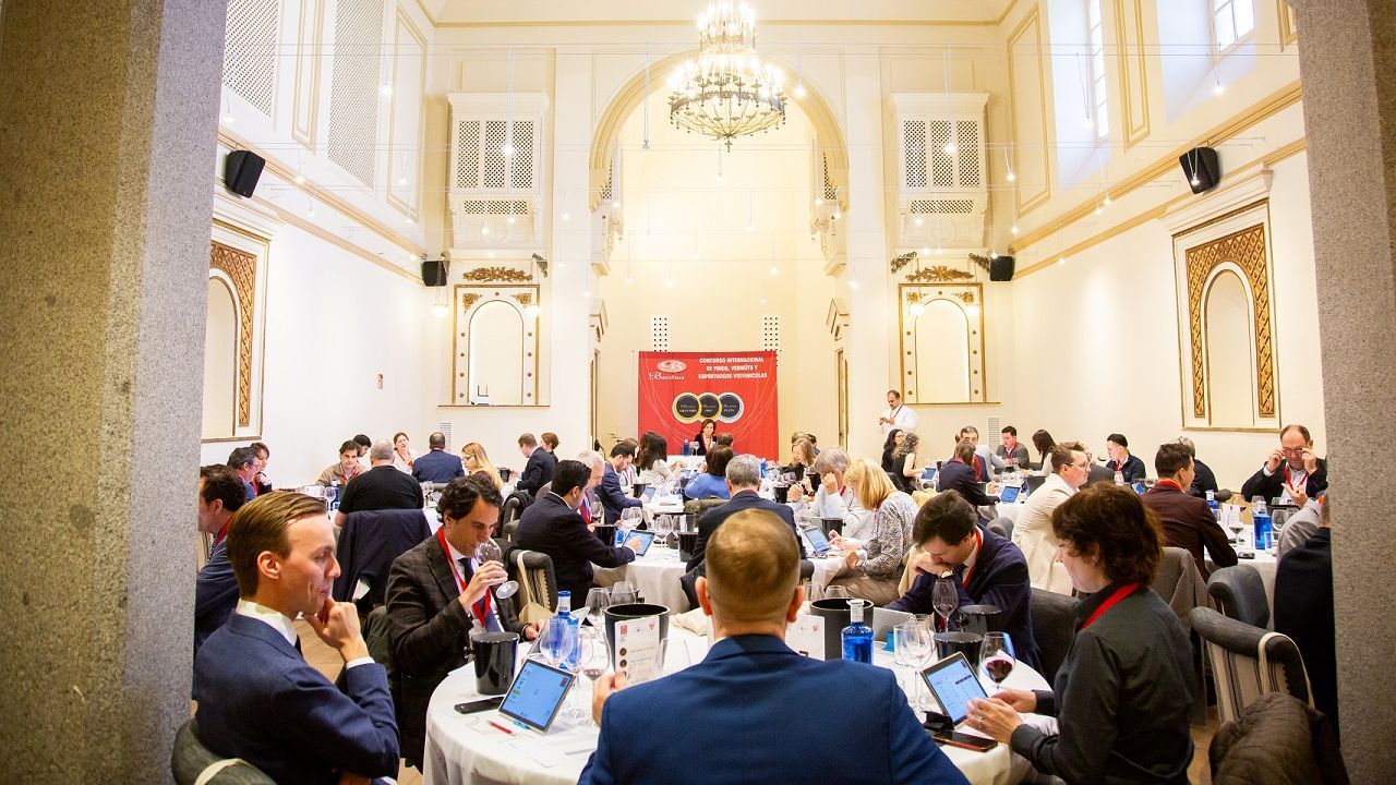 Los vinos blancos gallegos se llevan la mitad de los Gran Bacchus de Oro