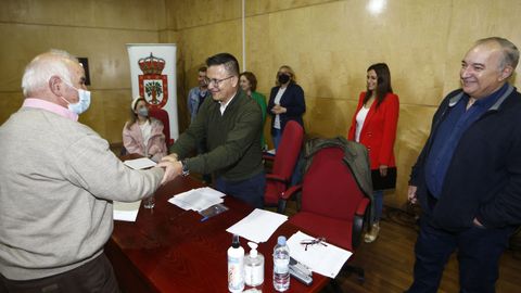 El conselleiro de Medio Rural entrega de los ttulos de la parcelaria 