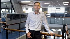 scar Lpez, en la sede de Applus en Sada