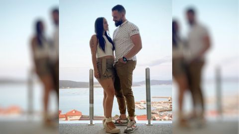 Cintia Martínez y Andrés Vilas se comprometieron en la concentración motera de Coroso
