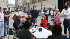 Ram�n Carballo compareci� acompa�ado por los ediles del grupo municipal.