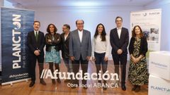 De izquierda a derecha: Javier Fraga, Saleta Gonzlez, Juan Jos Rial, Miguel ngel Escotet, Soraya Hermida, Pedro Otero y Pilar Alves