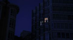 Viviendas en A Corua la noche del apagn, el 28 de abril