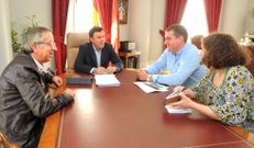 Ediles de Toques con el presidente y vicepresidenta provincial. 