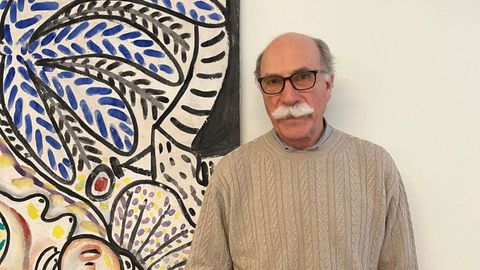 El restaurador y experto en piezas art&iacute;sticas de muebles Miguel Saco