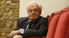 V�ctor Freixanes insistiu no compromiso �insubornable� da academia co idioma galego
