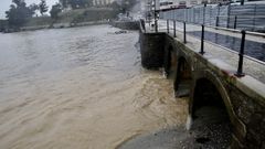 Vertido en Santa Cruz