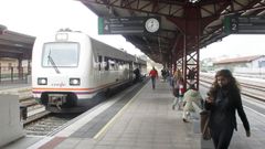 Ferrol en Com�n busca consenso para exigir una partida al Estado para la modernizaci�n del tren Ferrol-A Coru�a.