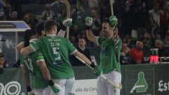 Los jugadores del Liceo, celebrando el gol de Bruno Saavedra.