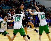 El Cangas cedi� el empate a los de Mateo Garralda en la pista de O Gata�al.