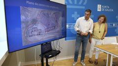 El conselleiro de Educaci�n, Rom�n Rodr�guez, explic� el proyecto de su departamento para la ampliaci�n del CEIP Quiroga Palacios y rechaz� las exigencias formuladas por el Concello