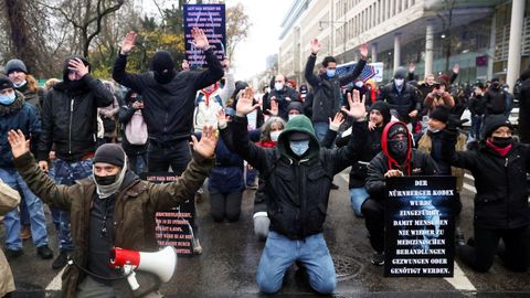 En Alemania se registraron protestas violentas contra las restricciones