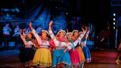 Festival de las Xornadas de Folclore en la praza Maior de Ourense