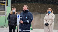 El alcalde de Madrid, Jos� Luis Mart�nez-Almeida, el pasado d�a 7 de enero en una visita al distritro de Vallecas para conocer el dispositivo del Plan de Emergencias Invernales del Ayuntamiento de Madrid