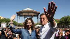 El l�der del PP, Alberto N��ez Feijoo, junto a la presidenta de la Comunidad de Madrid, Isabel D�az Ayuso.