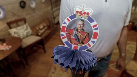 Recuerdos de la coronacin de Carlos III