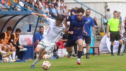 Partido de la fase de ascenso a Segunda RFEF entre el Noia y el Estradense.