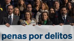 Concentraci�n de diputados y senadores del PP para pedir la dimisi�n de la ministra de Igualdad, Irene Montero