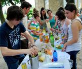 El plan organiz� actividades como talleres de c�cteles saludables.