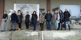 Los nueve artistas con el patr�n mayor Jos� Santamar�a (cuarto por la derecha). 