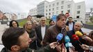 Besteiro, con cargos del PSOE de Lugo, delante del Centro Integral de Sade, donde est la unidad de salud mental