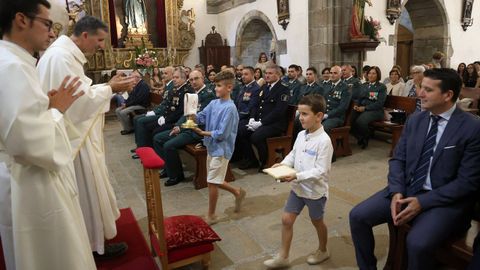 LA GUARDIA CIVIL CELEBRA EL DIA DEL PILAR EN LA COMARCA DEL BARBANZA