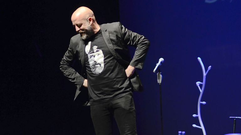 O humorista durante un dos seus espect�culos, desta volta en Ourense.