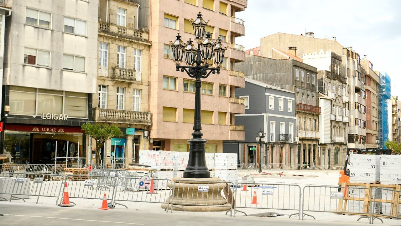 La Farola regresa a su plaza con más glamur que nunca