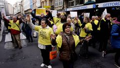 Protesta de las preferentes en R�a Nova y San Andr�s