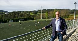 El presidente del Somozas destaca que se hizo un gran trabajo en esta temporada del debut en la Segunda B. 